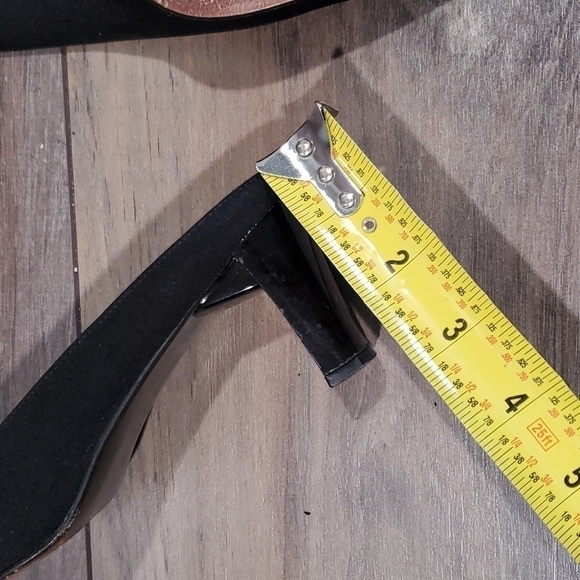 Stuart Weitzman Womens square toe dress heels sz 6.5B shoes - Picture 11 of 11